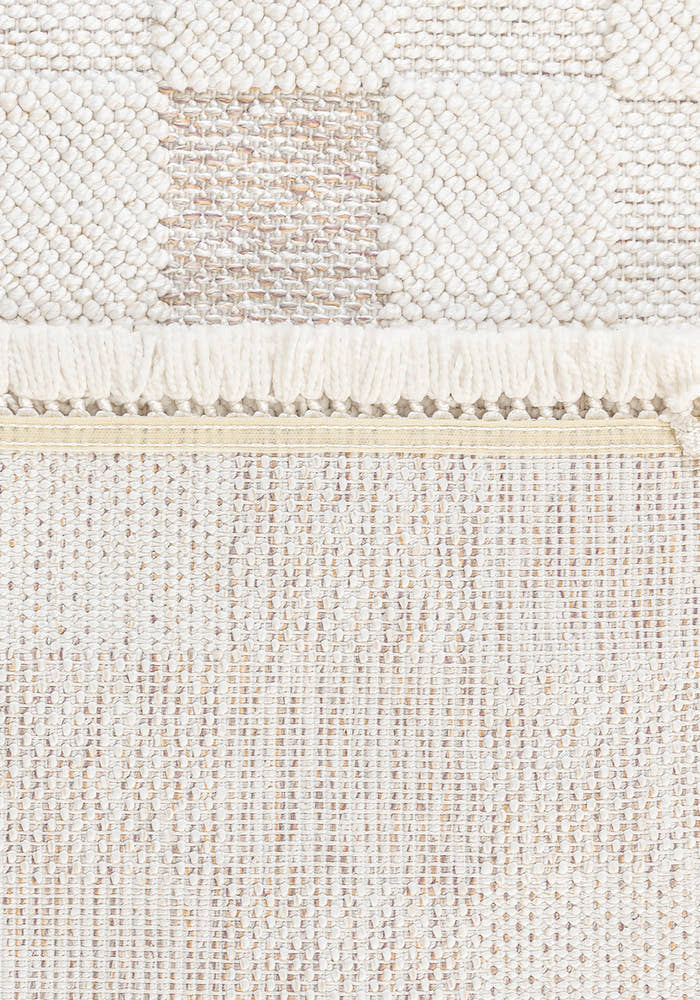 Berlin 256 Multi Yumuşak Salon Halısı