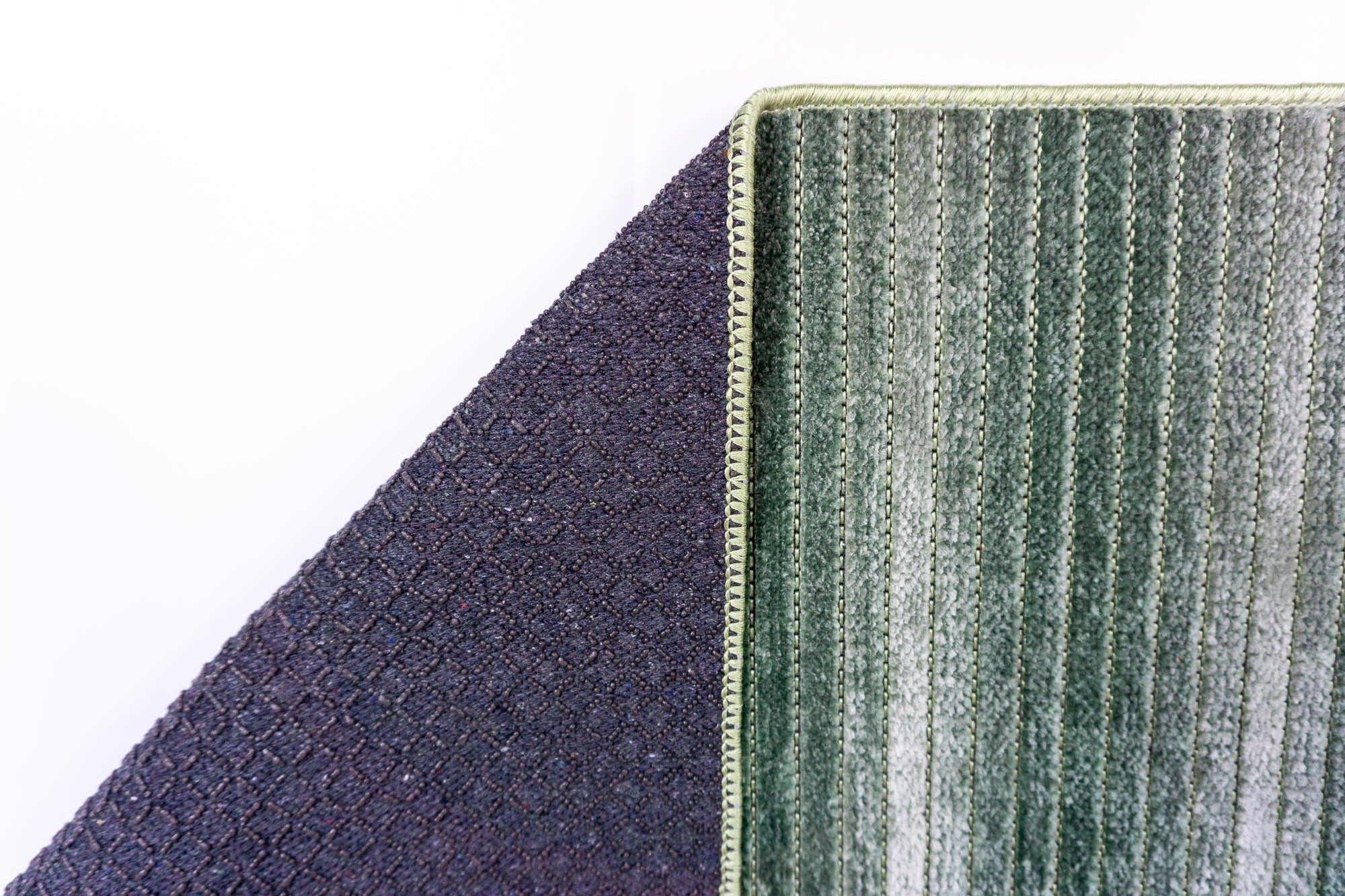 Elya 621 Yeşil Makinede Yıkanabilir Kaymaz Taban Kilim Halı