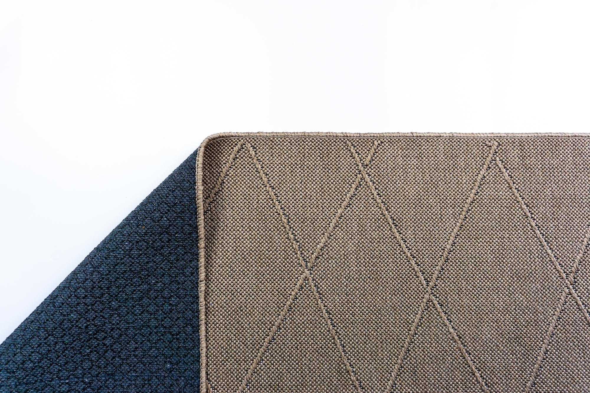 Mila 421 Vizon Makinede Yıkanabilir Kaymaz Taban Kilim Halı