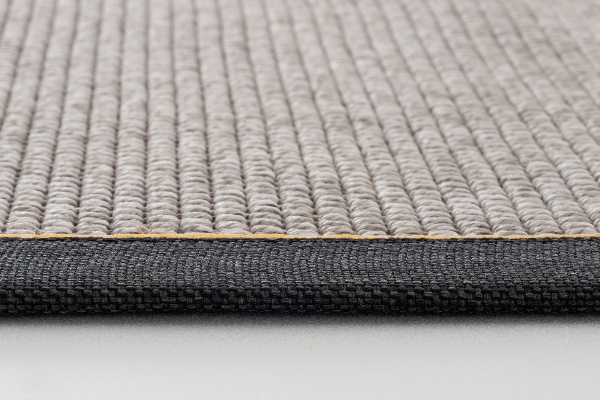 Verona 125 Gri Sisal Halı Siyah Sarı Çift Bordürlü