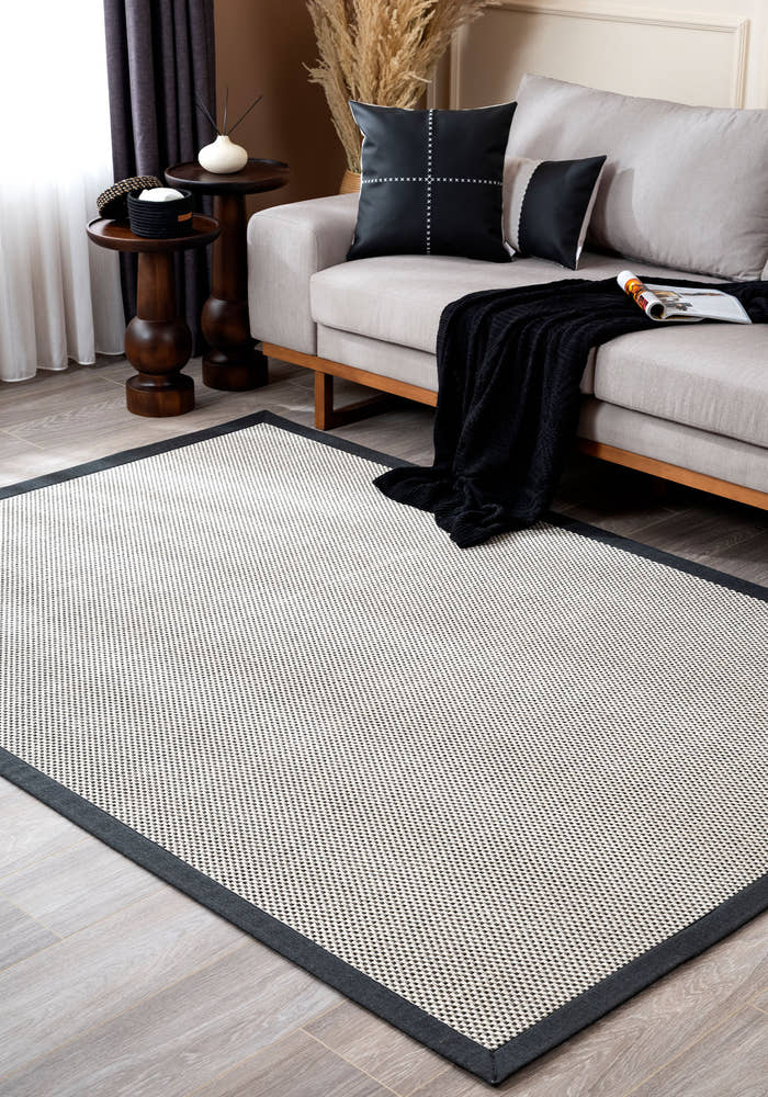 Verona 137 Krem Siyah Sisal Halı Siyah Bordürlü