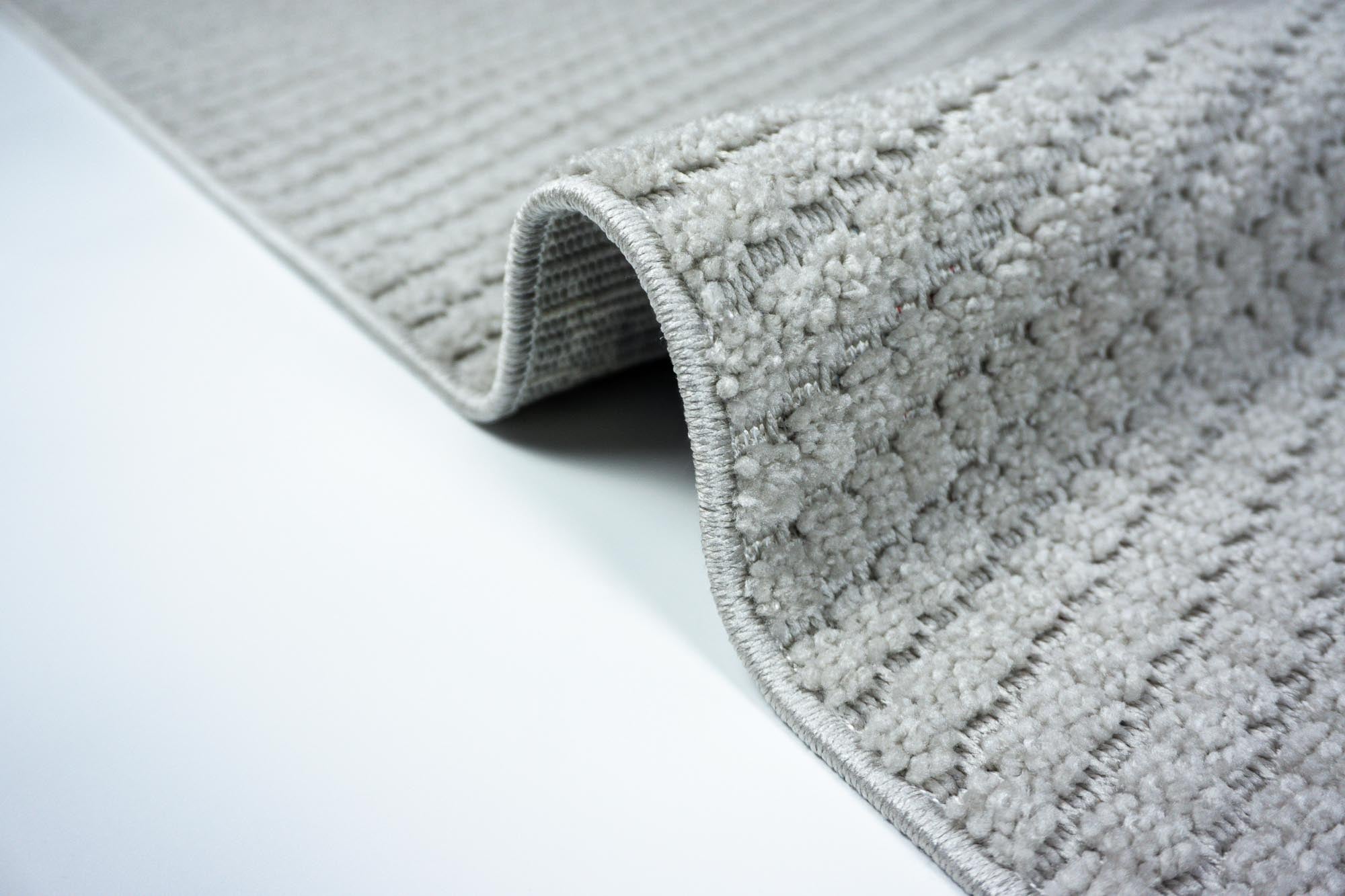 Zena 722 Gri Kaymaz Tabanlı Bohem Şönil Halı