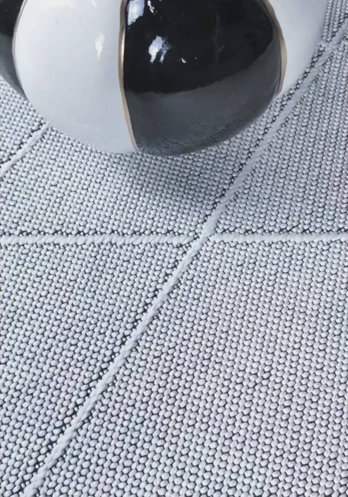 Mila 421 Krem Makinede Yıkanabilir Kaymaz Taban Kilim Halı