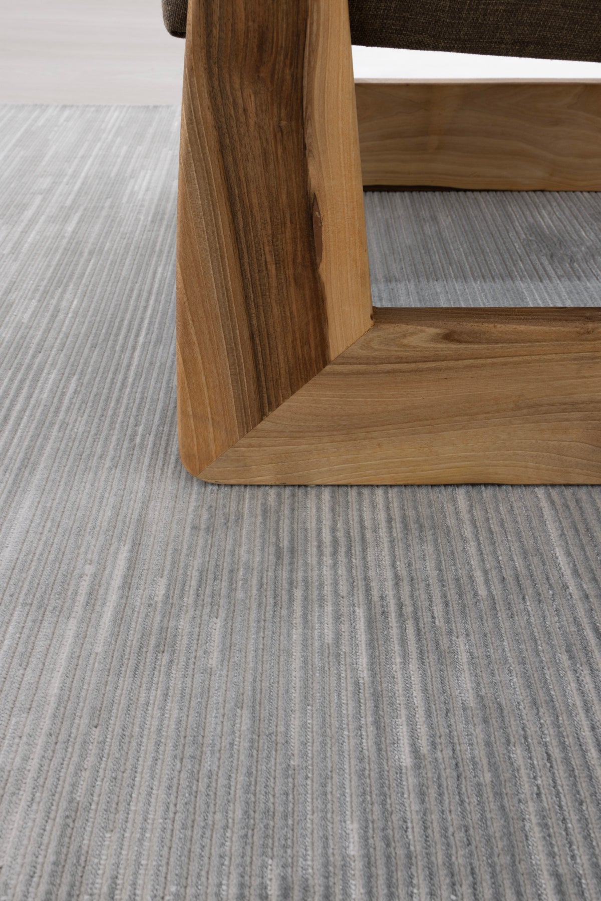 Aspen 157 Gri Modern Yumuşak Minimalist Halı