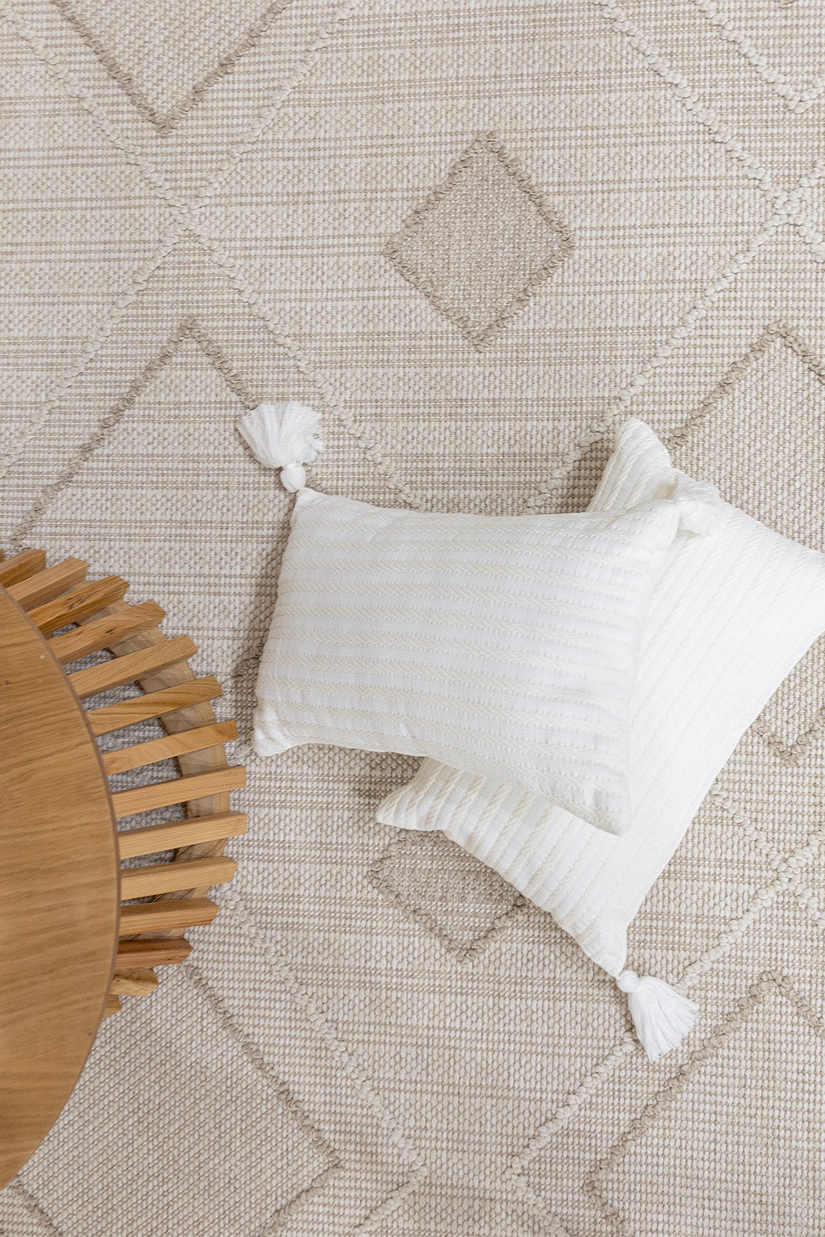 Berlin 261 Krem Bej Yumuşak Salon Halısı