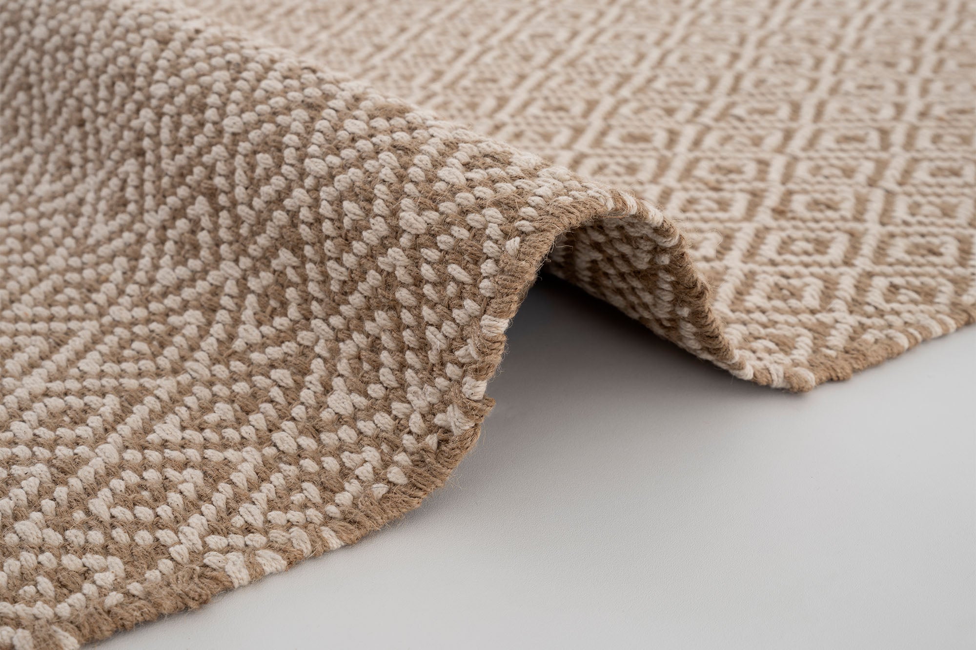 Svara 011 Vizon Krem Jüt El Dokuması Doğal Halı