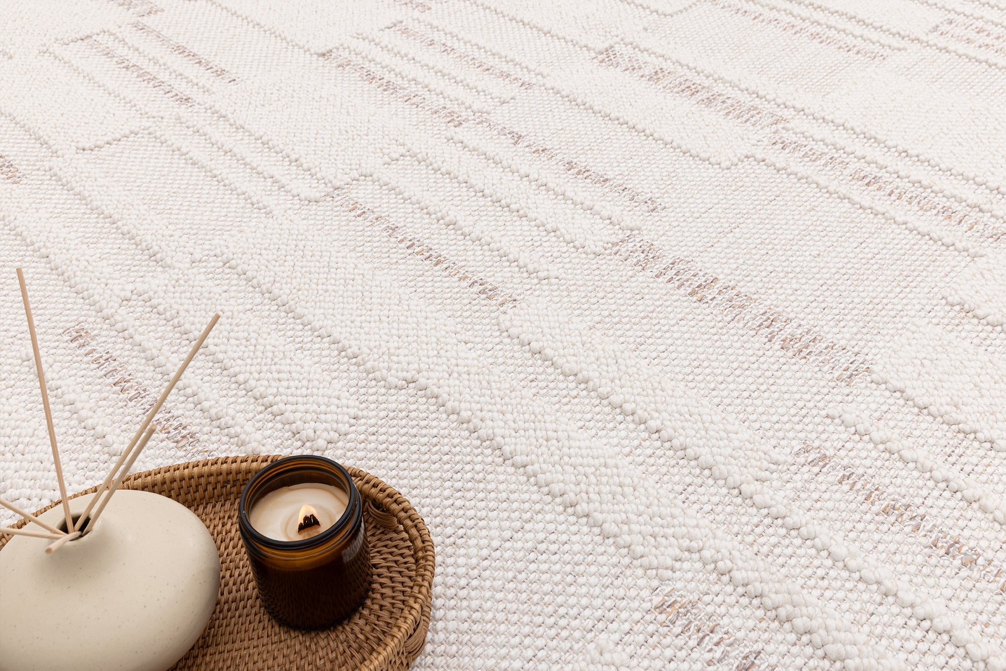 Berlin 254 Krem Mor Yumuşak Salon Halısı