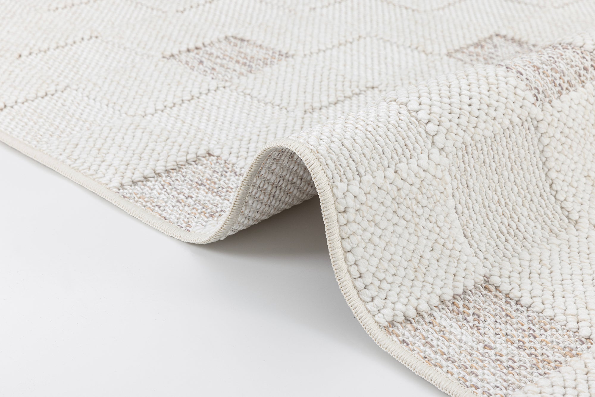 Berlin 256 Multi Yumuşak Salon Halısı