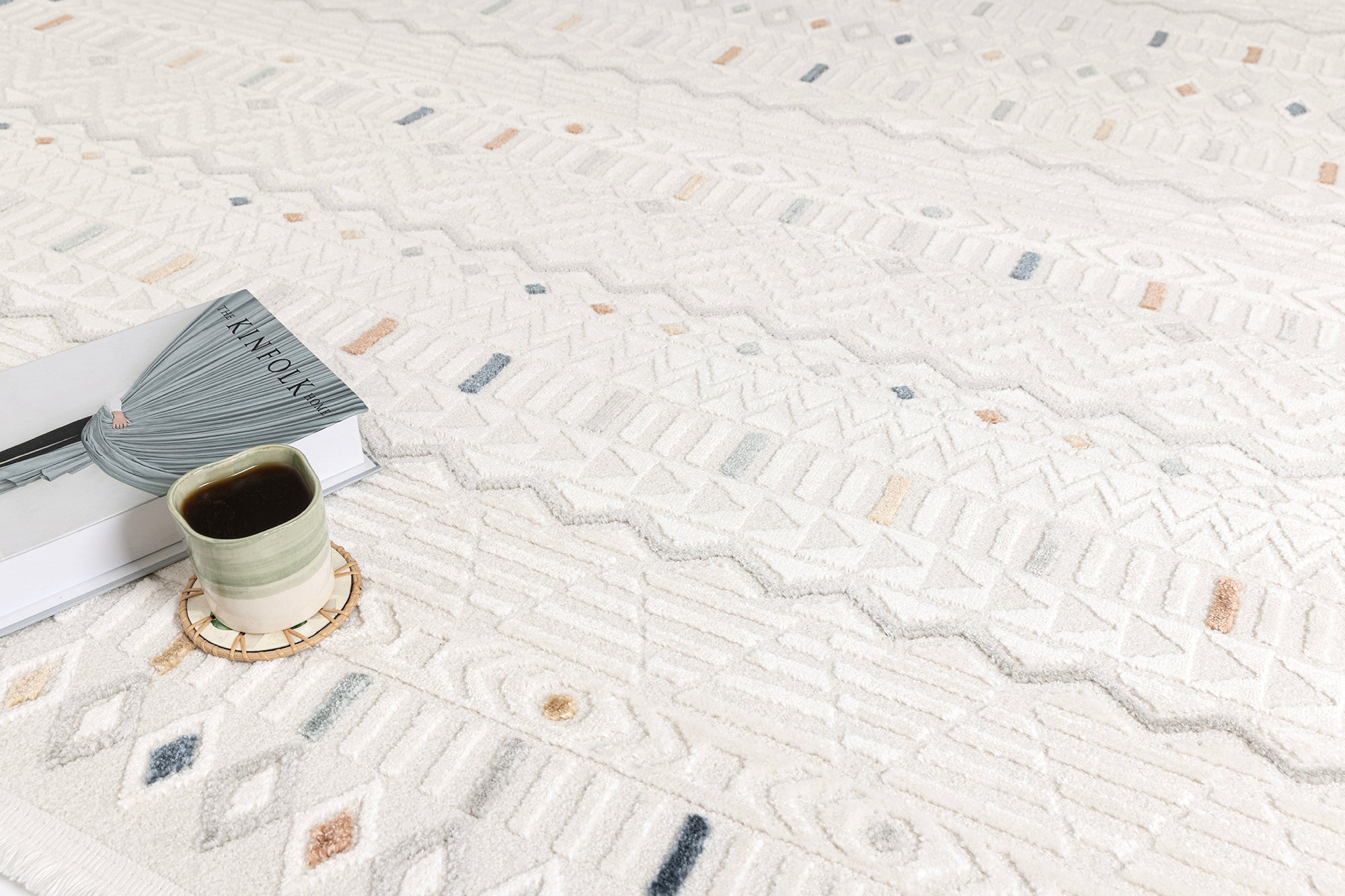 Maya 944 Renkli İskandinav Yumuşak Geometrik Kesme Halı