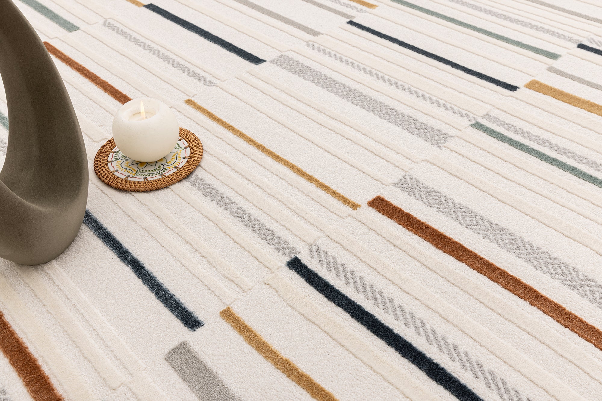 Maya 946 Renkli İskandinav Yumuşak Geometrik Kesme Halı