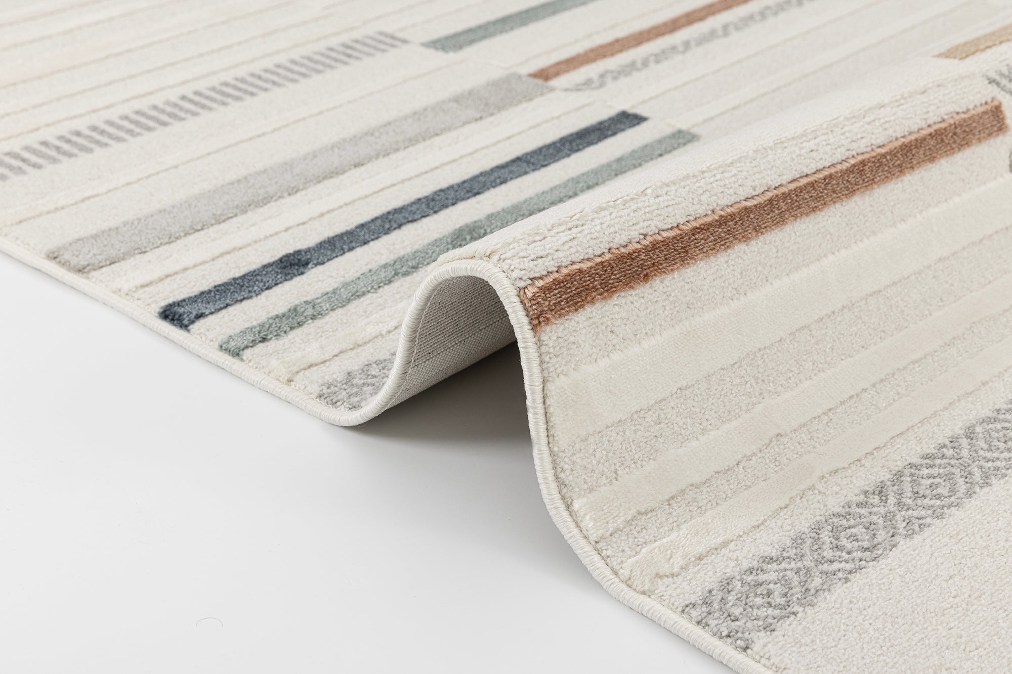 Maya 946 Renkli İskandinav Yumuşak Geometrik Kesme Halı