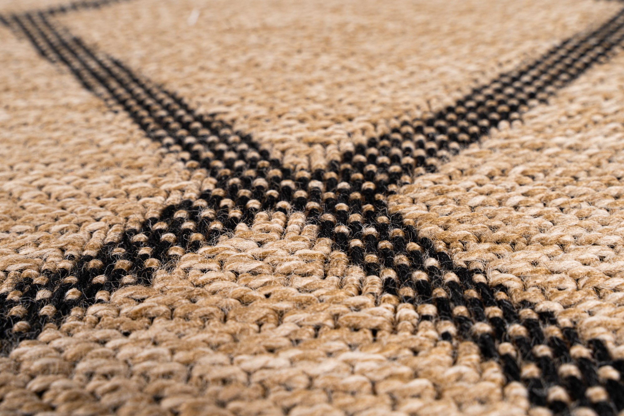 Giza 718 Siyah Hasır Dokulu Sisal Kesme Halı