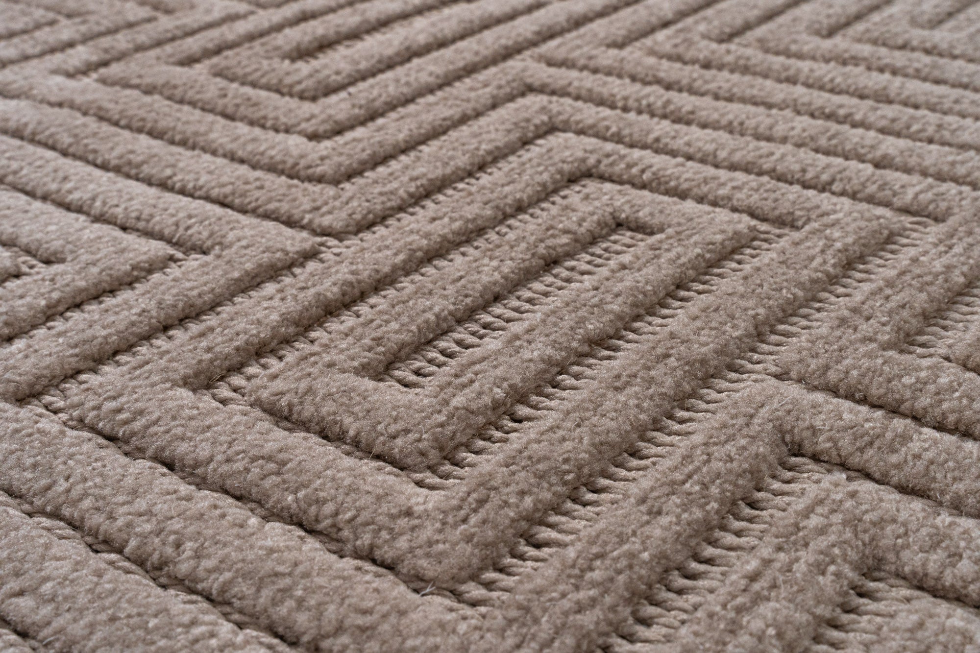 Lizbon 844 Vizon Modern Kesme Salon Halısı