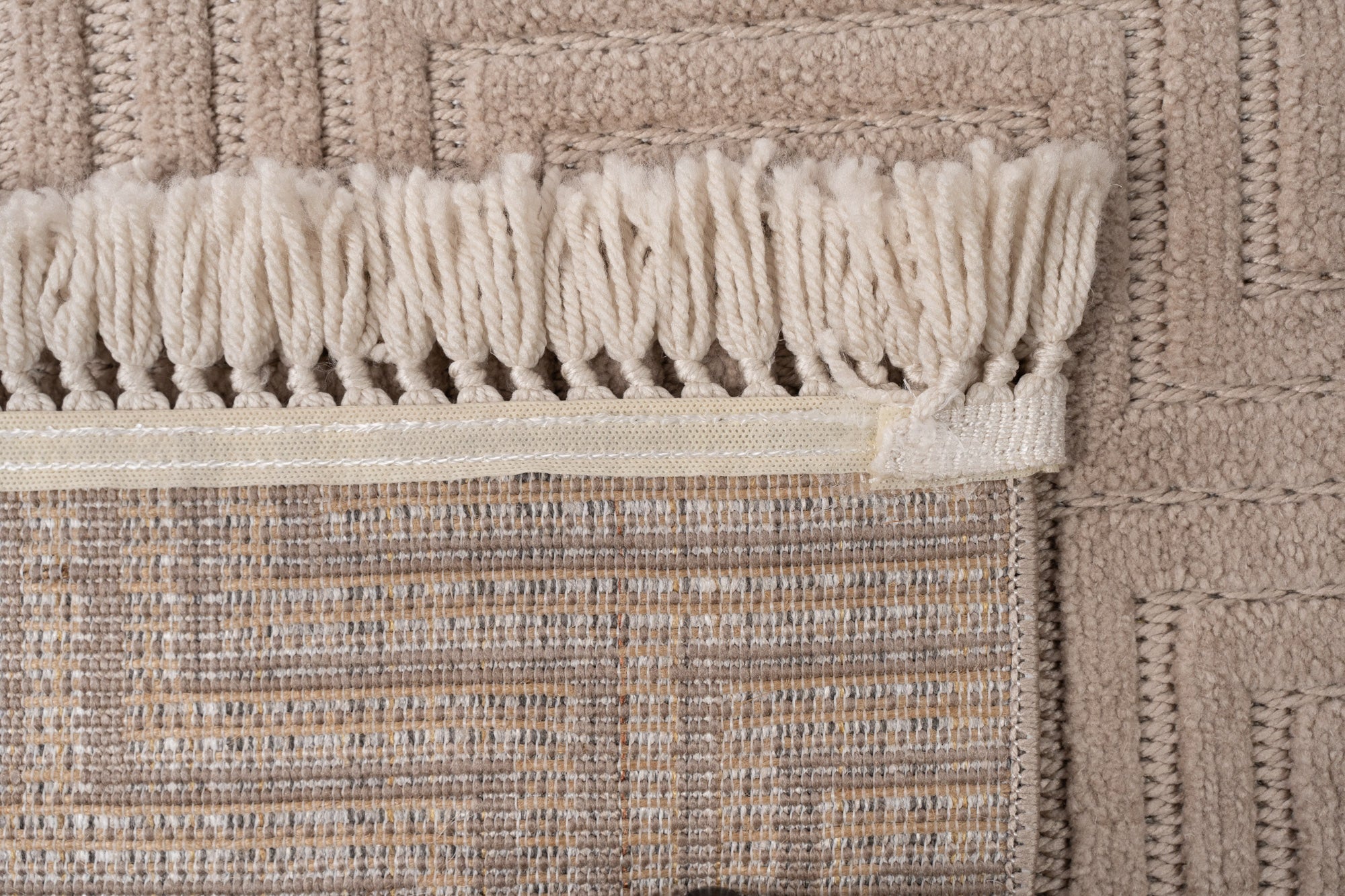 Lizbon 844 Vizon Modern Kesme Salon Halısı