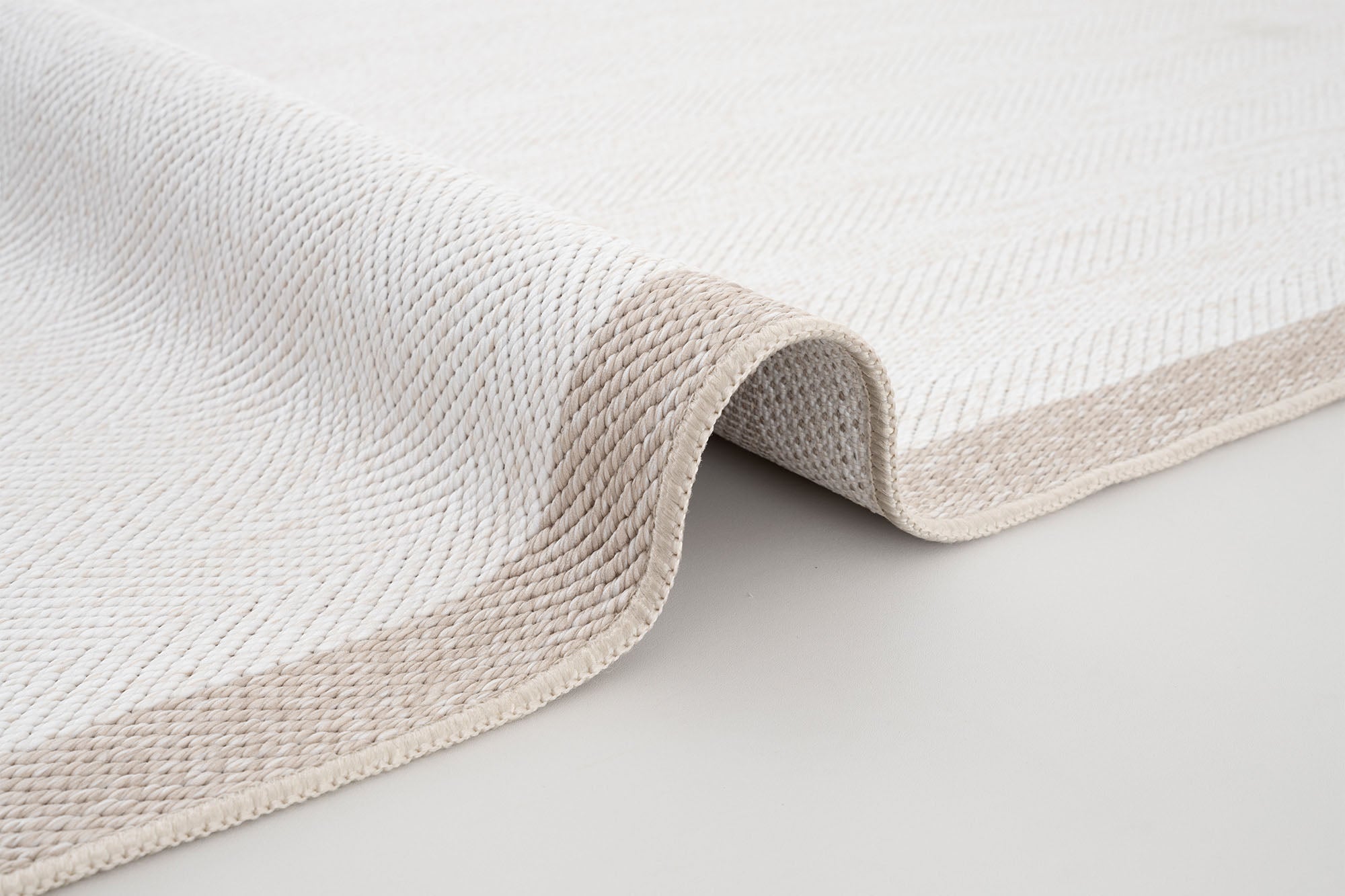 Santorini Soft 125 Ekru Vizon Modern Yıkanabilir Halı