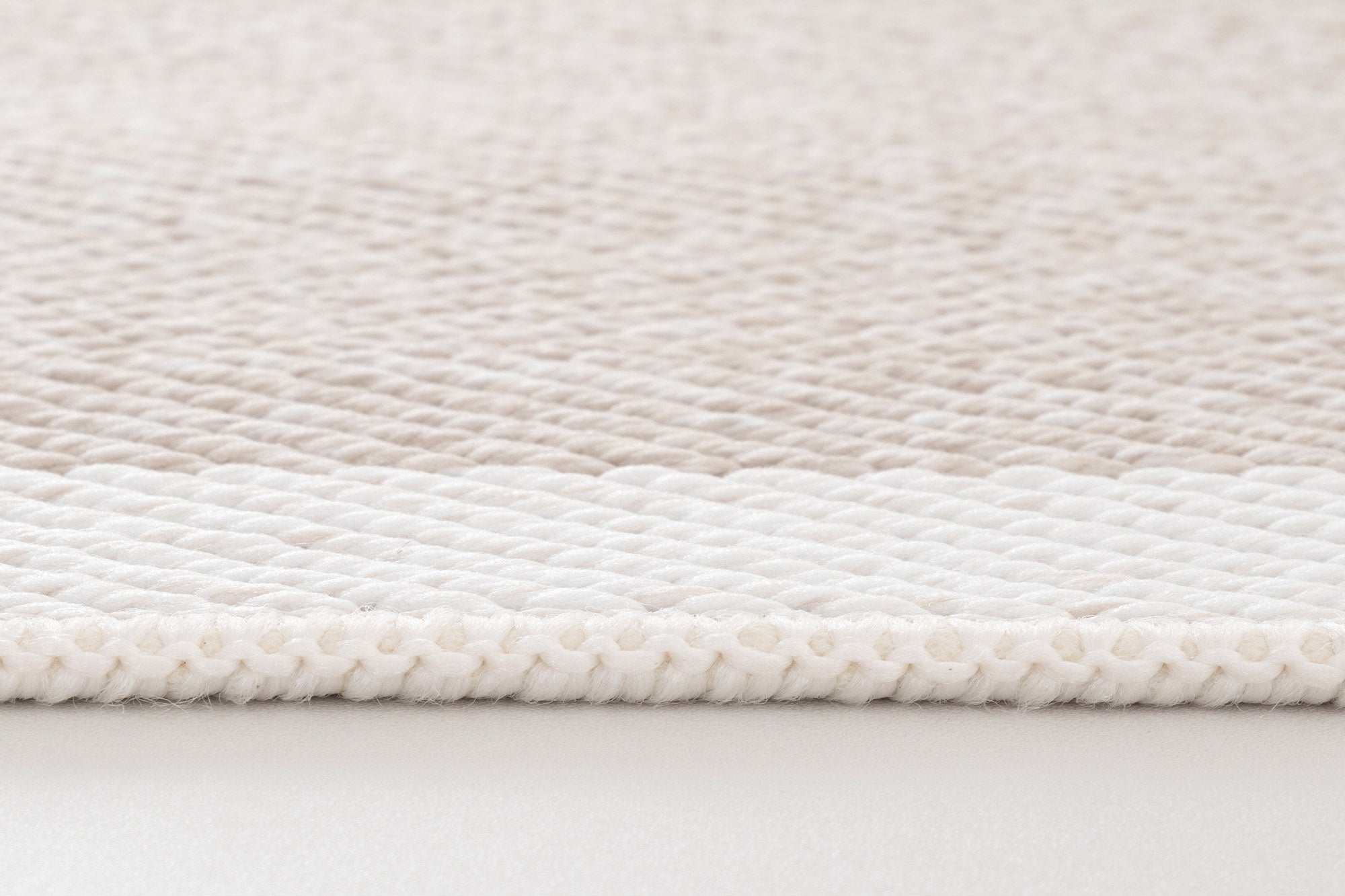 Santorini Soft 125 Vizon Ekru Modern Yıkanabilir Halı