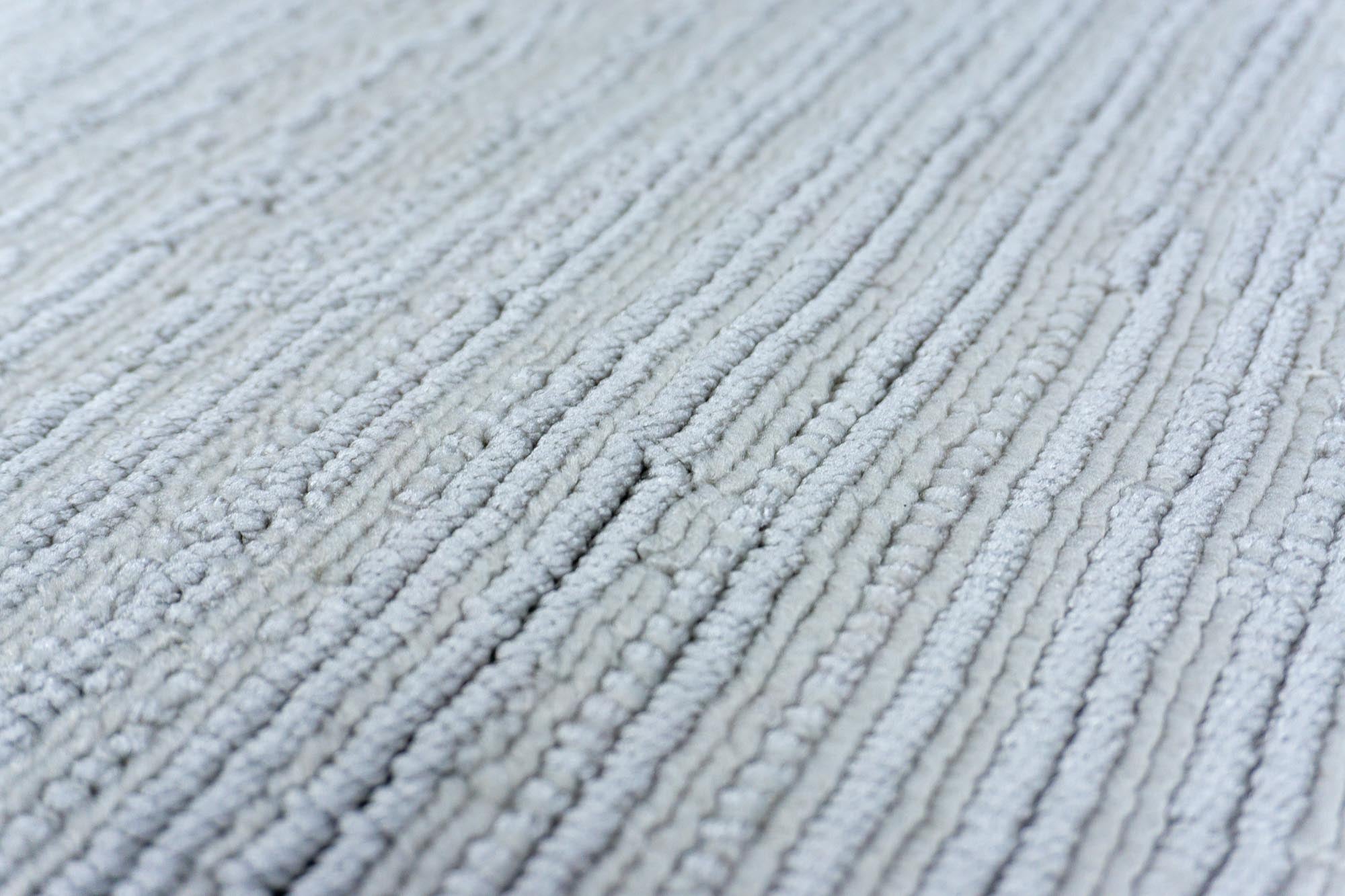 Nova 821 Gri Bukleli Yumuşak Kesme Halı