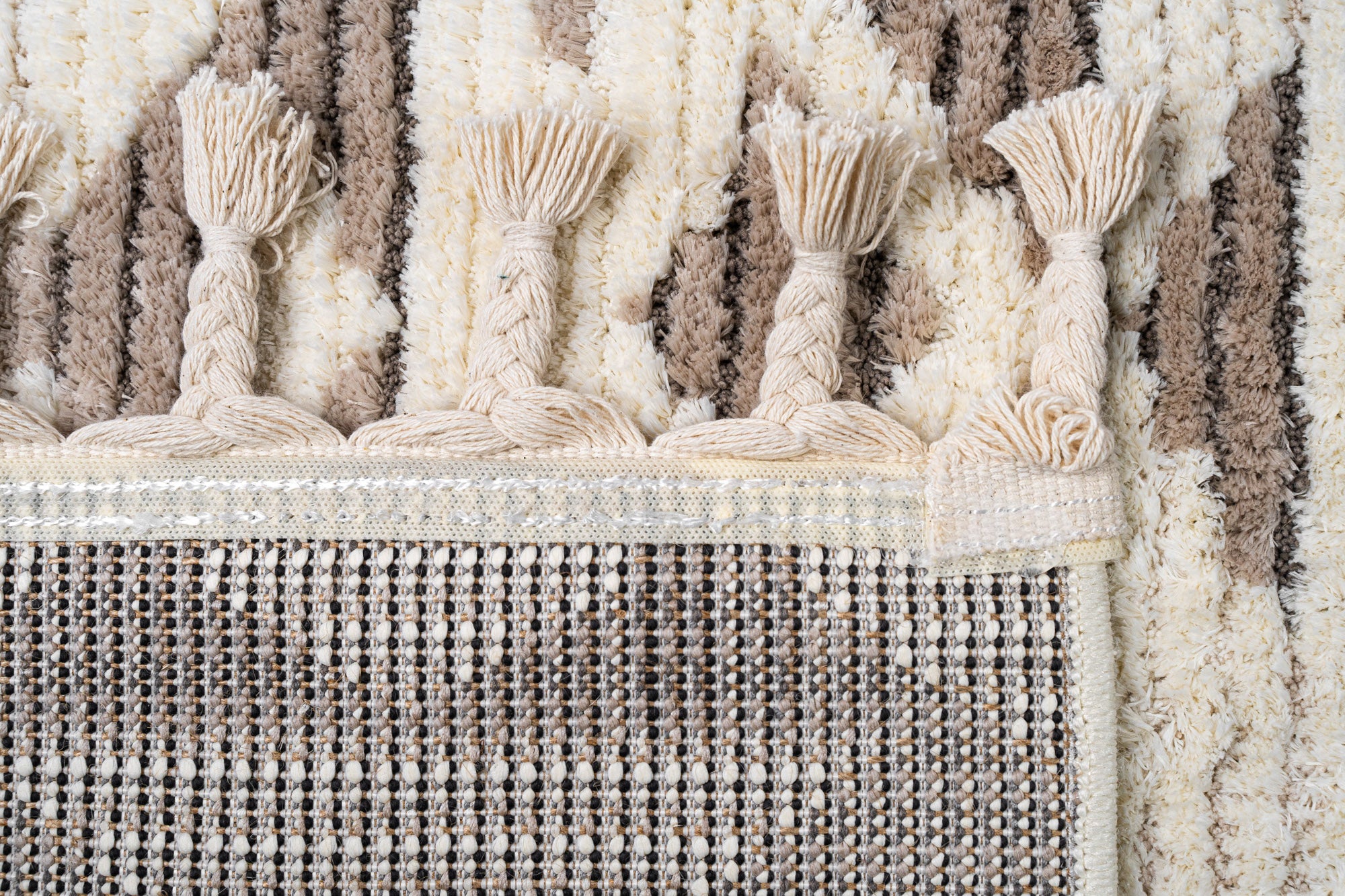 Oslo 536 Bej İskandinav Kesme Salon ve Mutfak Halısı