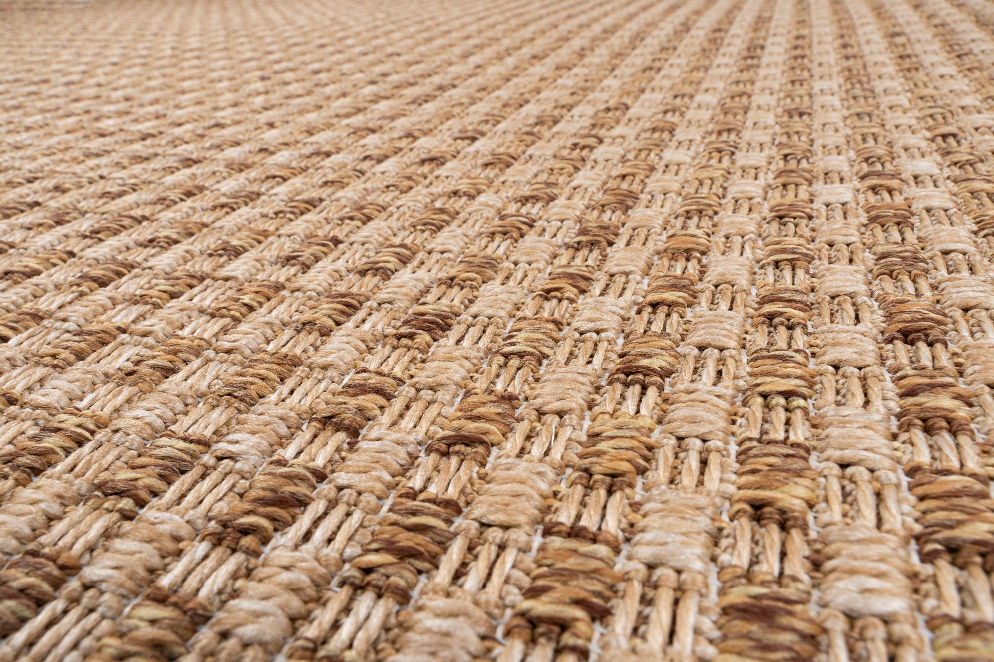 Santorini 113 Kahve Hasır Görünümlü Sisal Kesme Halı