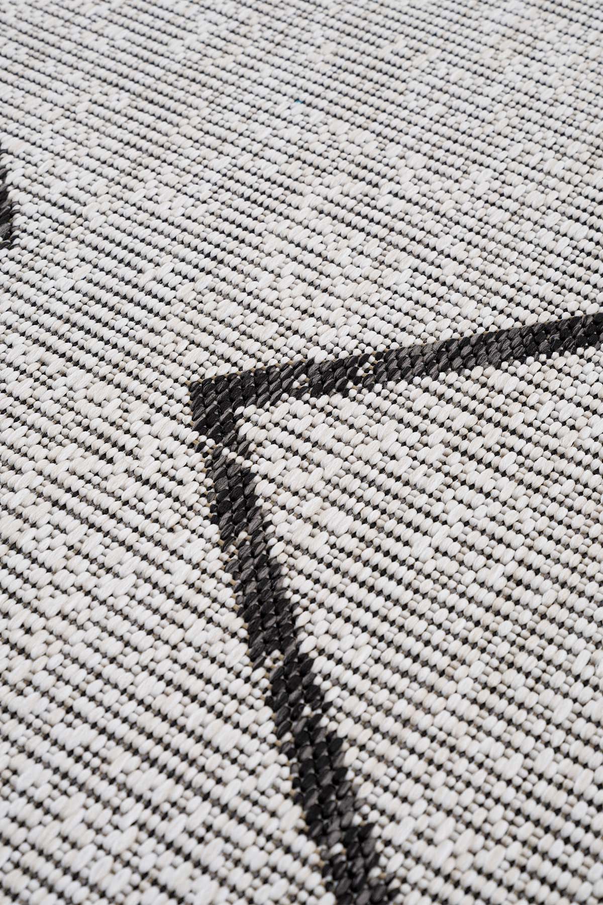 Santorini 123 Ekru Siyah Hasır Görünümlü Sisal Halı