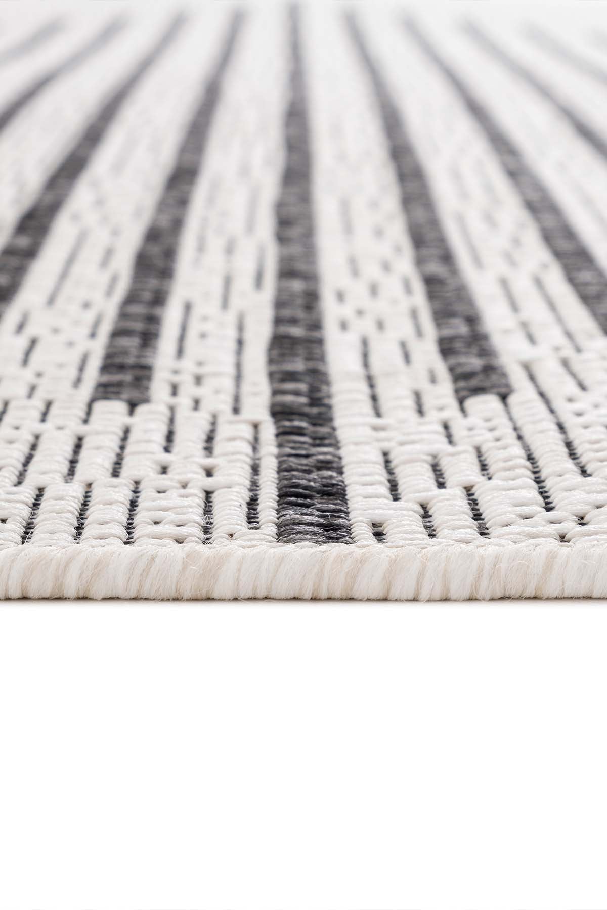 Santorini 124 Ekru Siyah Hasır Görünümlü Sisal Halı