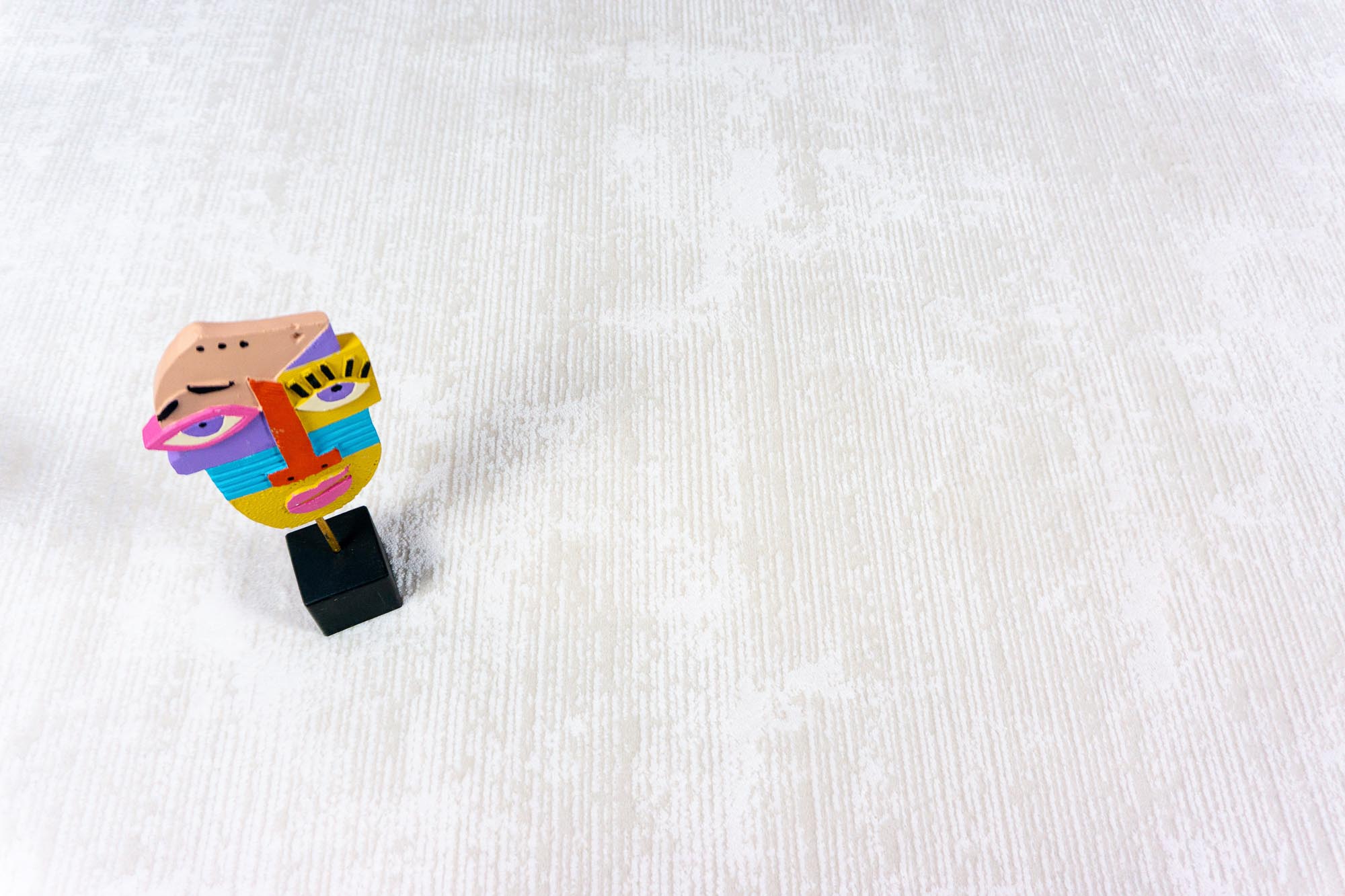 Siena 925 Krem Yumuşak Tuşeli Sık Dokuma Akrilik Halı