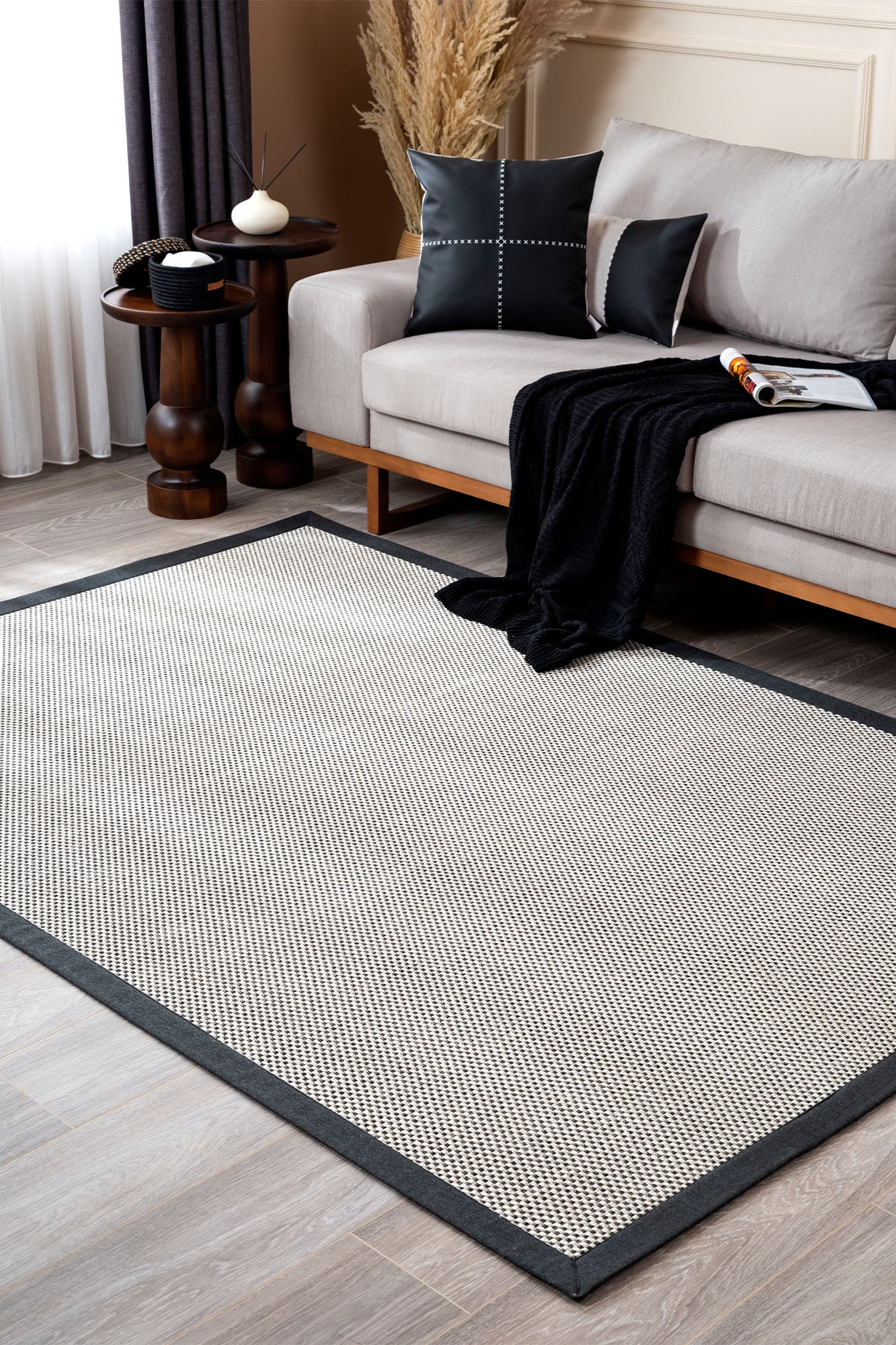 Verona 137 Krem Siyah Sisal Halı Siyah Bordürlü