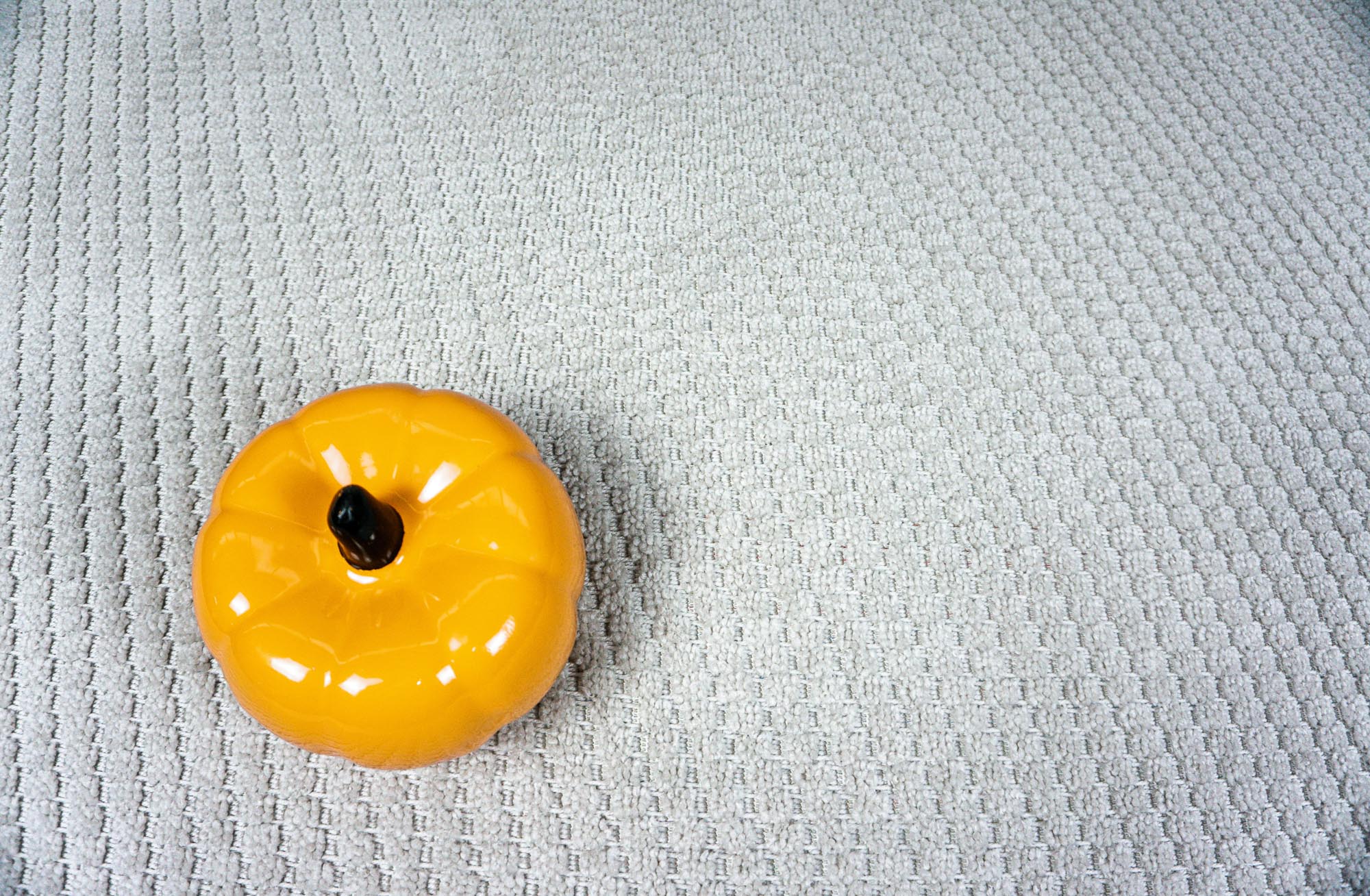 Zena 722 Gri Kaymaz Tabanlı Bohem Şönil Halı