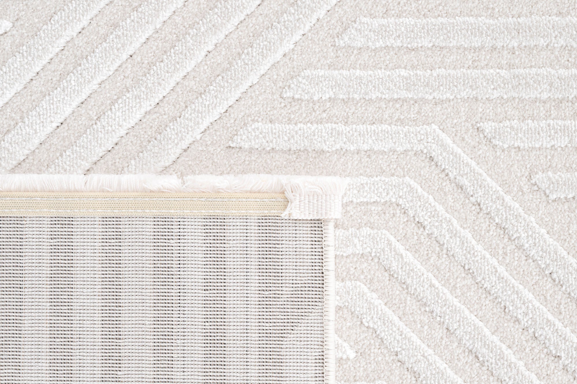 Aspen 165 Krem Modern Yumuşak Kesme Halı