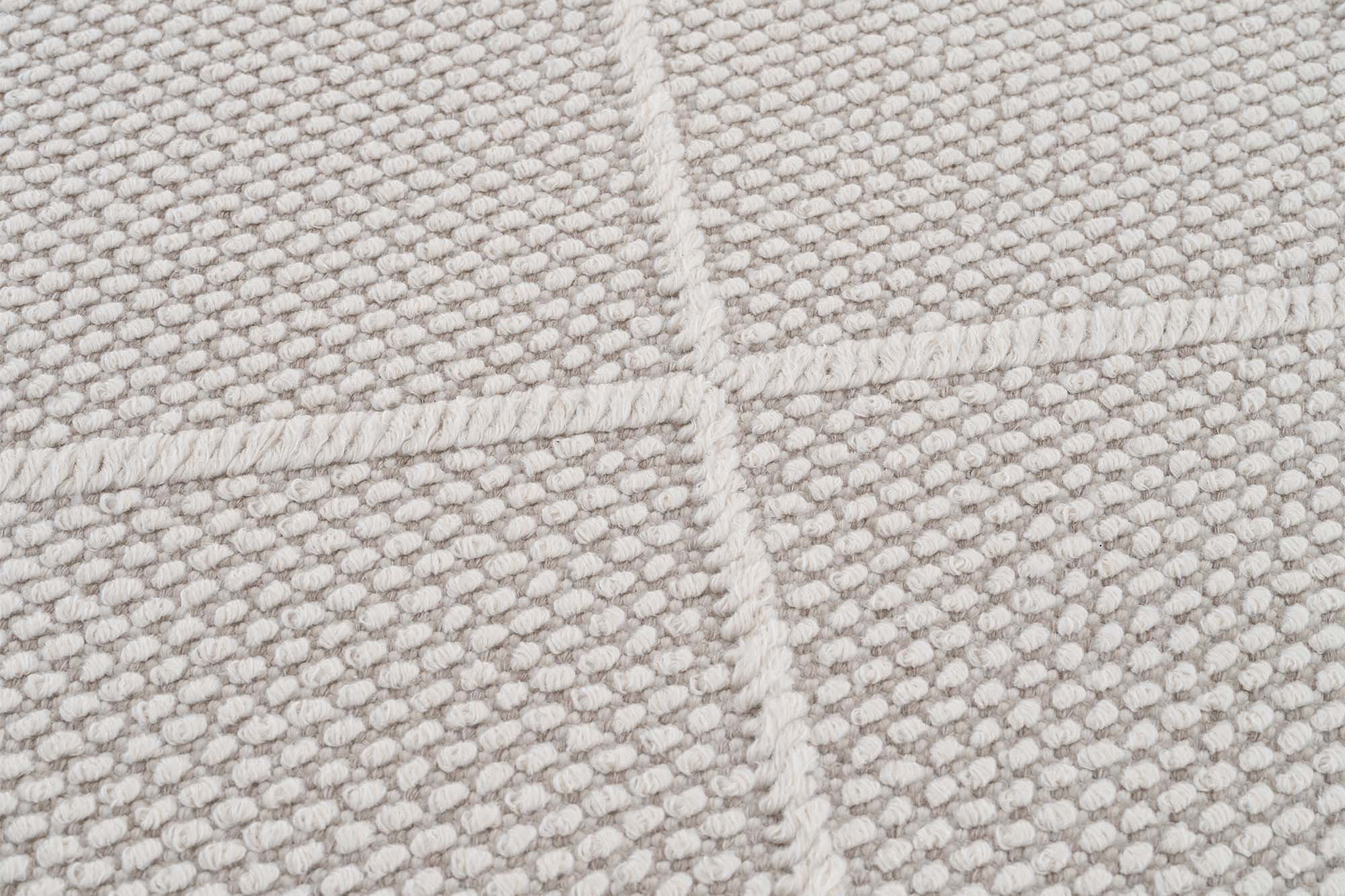 Berlin 262 Krem Yumuşak Zengin Dokulu Halı