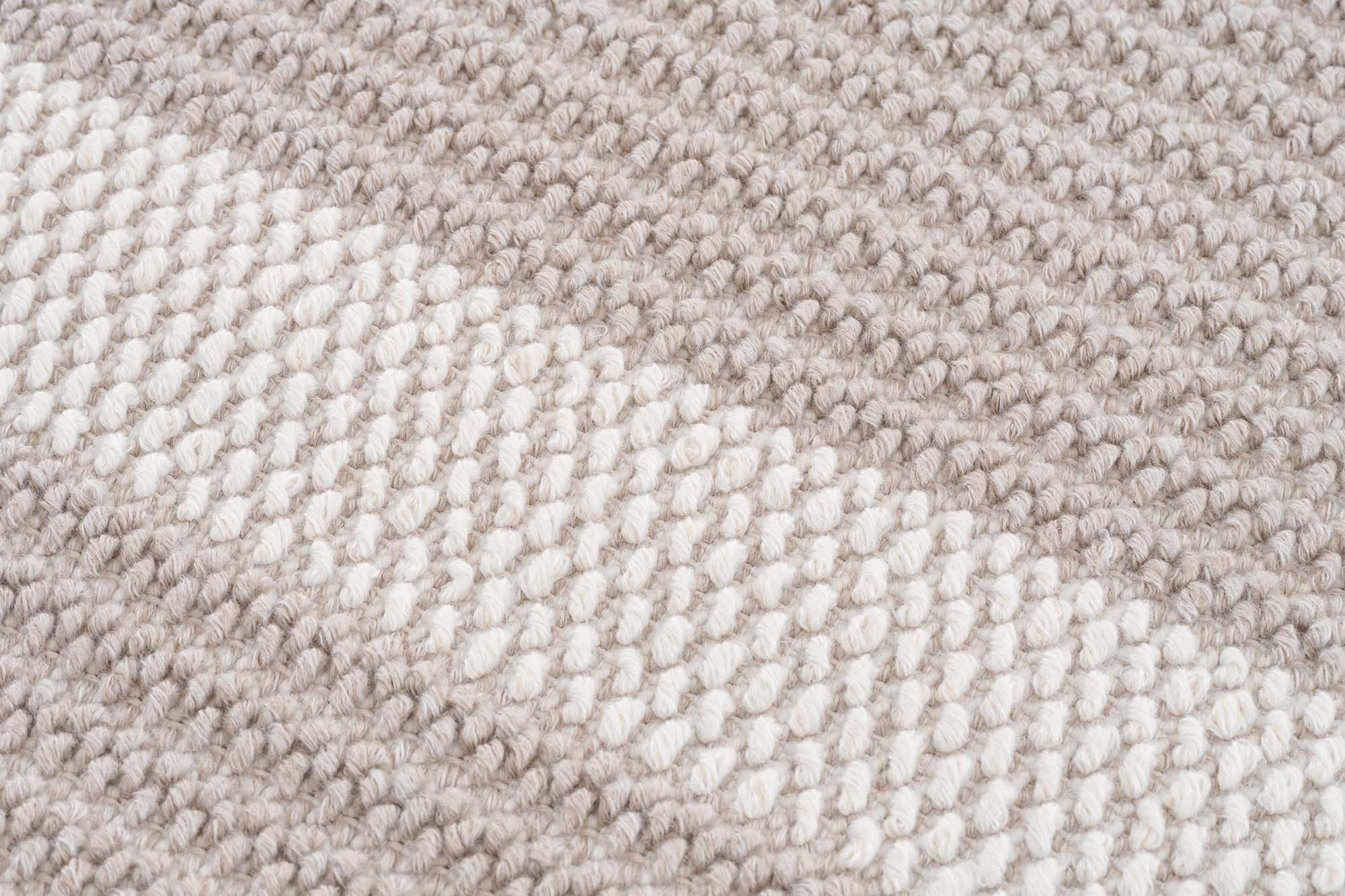 Berlin 268 Vizon Yumuşak Zengin Dokulu Halı