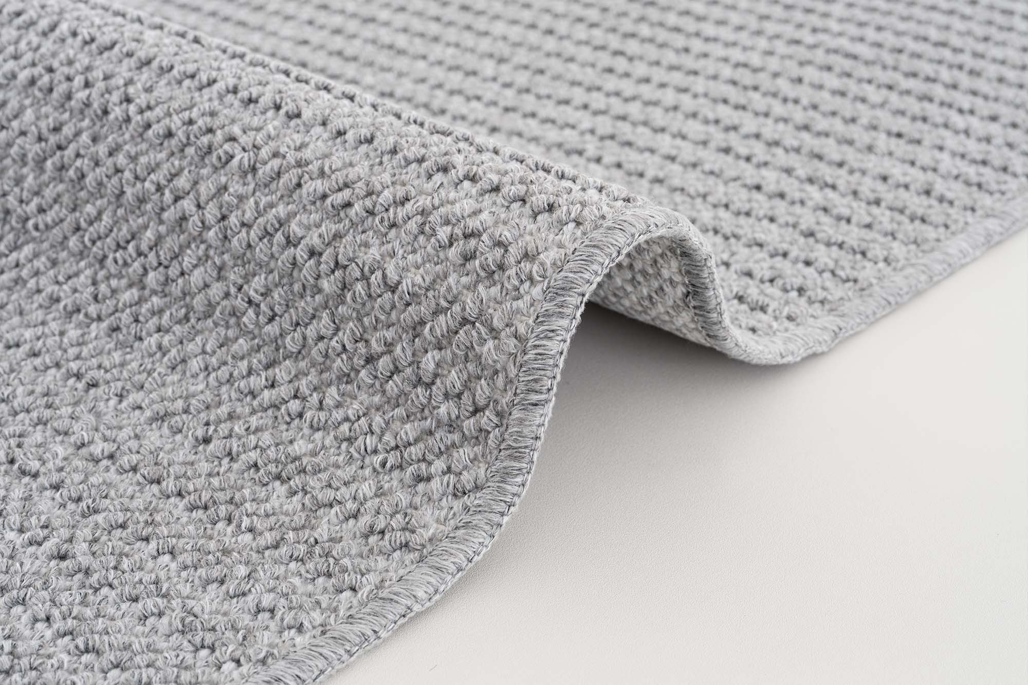 Berlin 268 Antrasit Yumuşak Zengin Dokulu Halı