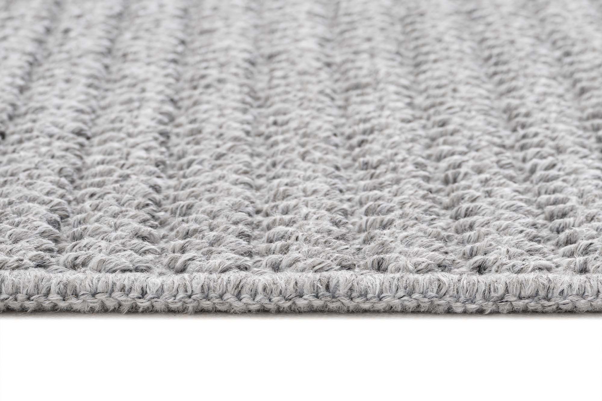 Berlin 268 Antrasit Yumuşak Zengin Dokulu Halı