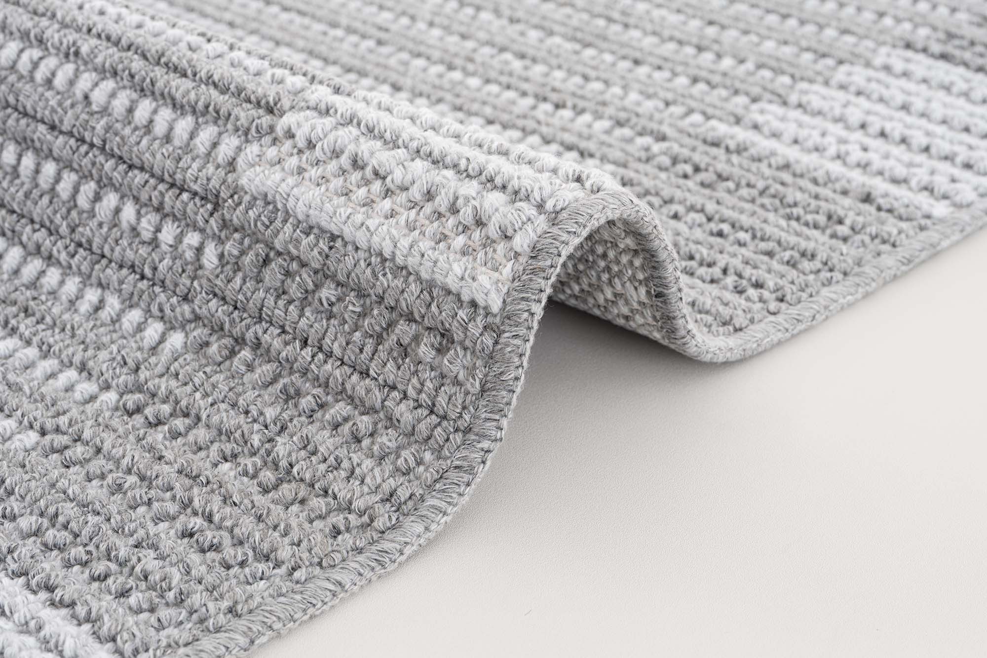 Berlin 269 Antrasit Yumuşak Zengin Dokulu Halı