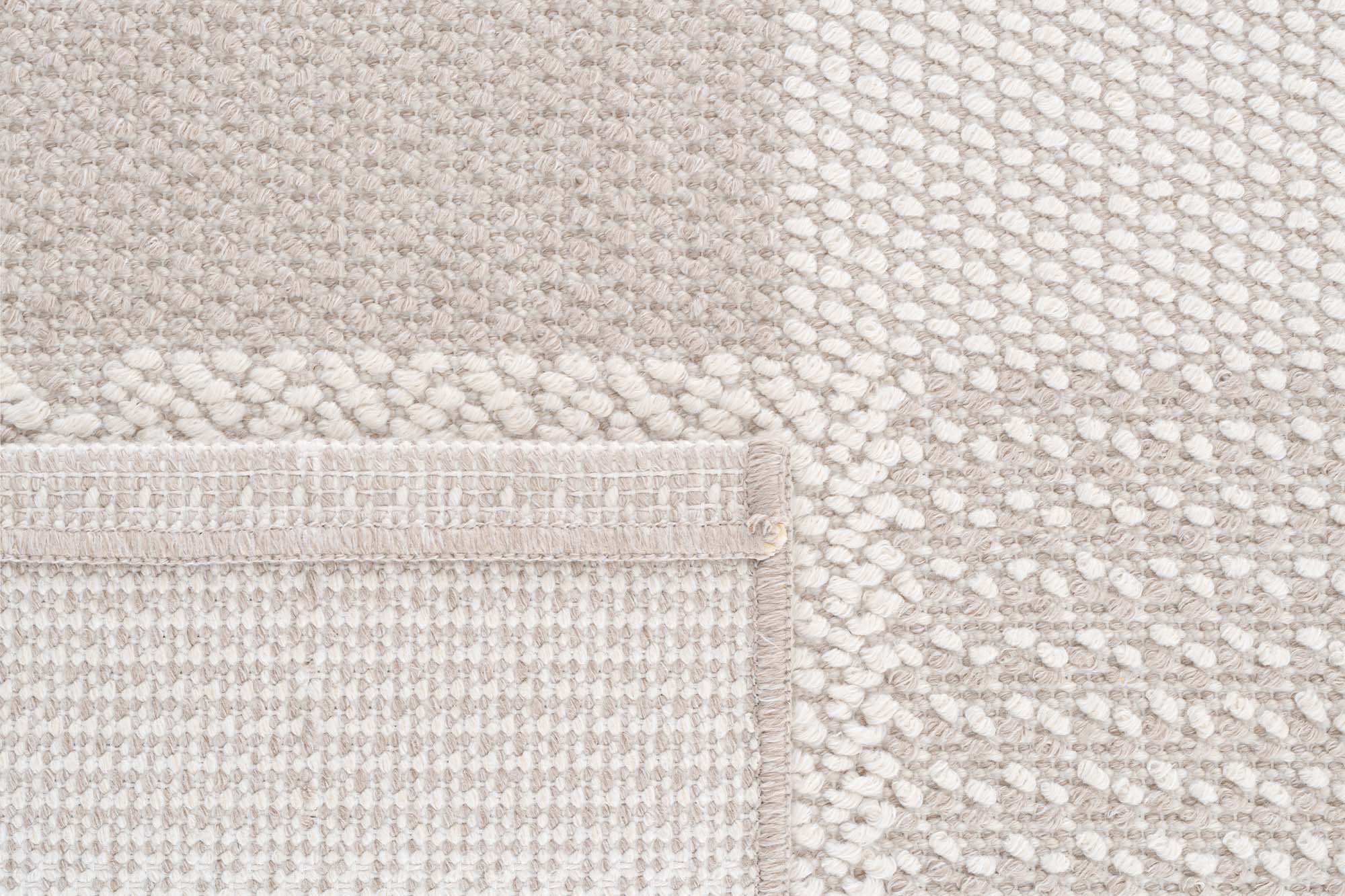 Berlin 270 Krem Vizon Yumuşak Zengin Dokulu Halı