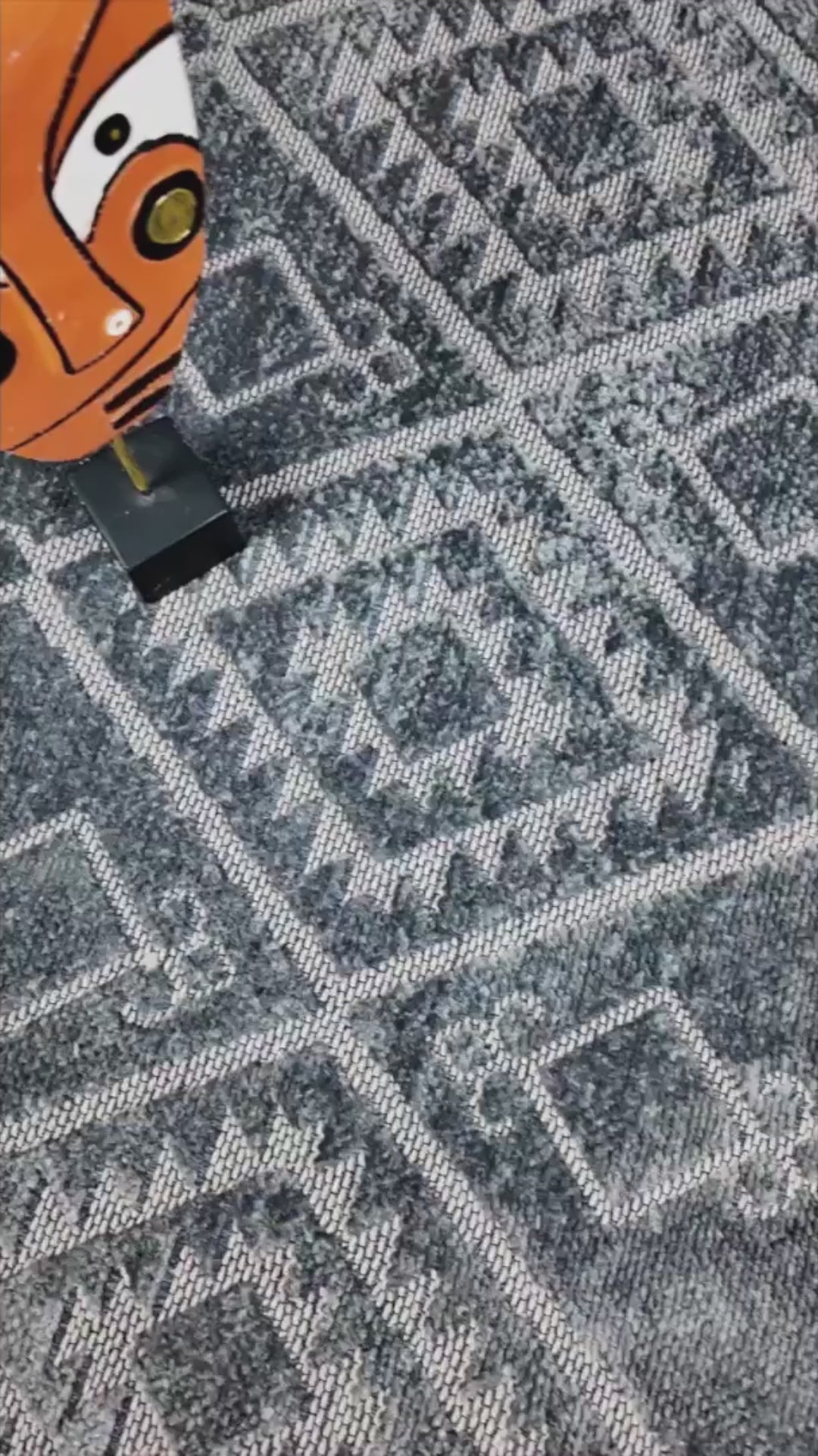 Elya 622 Antrasit Makinede Yıkanabilir Kaymaz Taban Kilim Halı