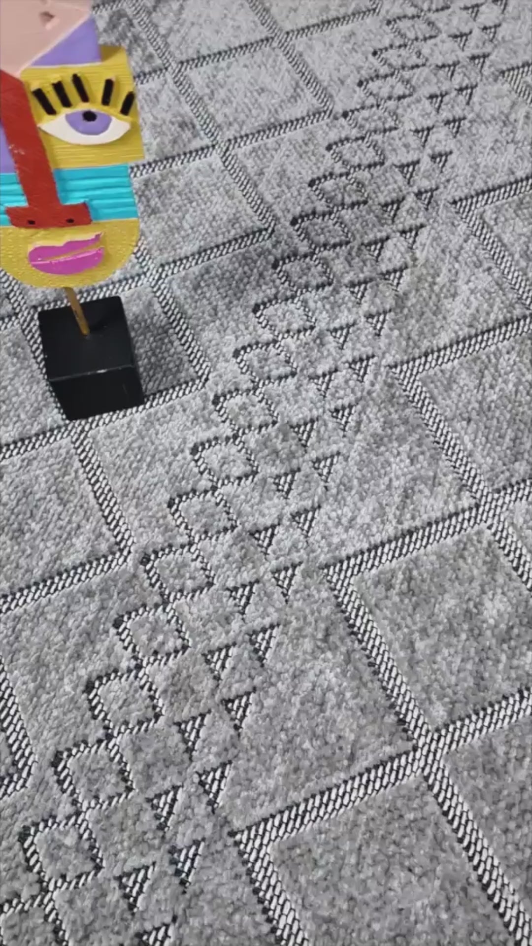 Elya 622 Gri Makinede Yıkanabilir Kaymaz Taban Kilim Halı