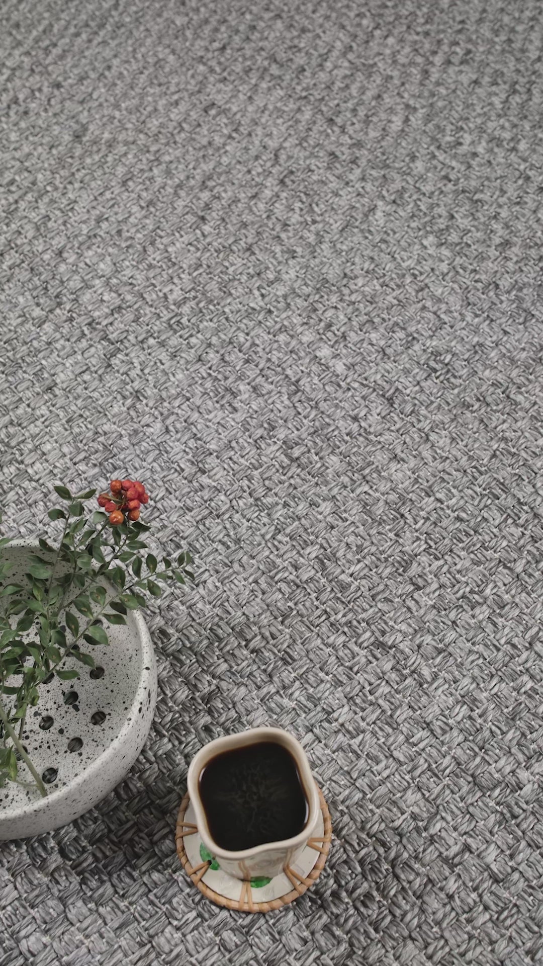 Santorini 115 Antrasit Hasır Görünümlü Uzun Kenarı Bordür Desenli Sisal Halı