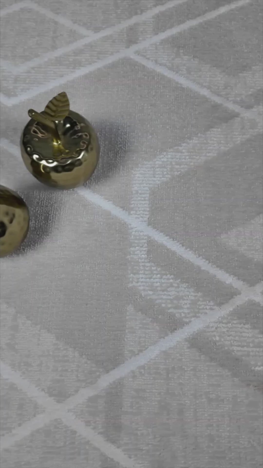 Siena 926 Krem Yumuşak Tuşeli Sık Dokuma Akrilik Halı