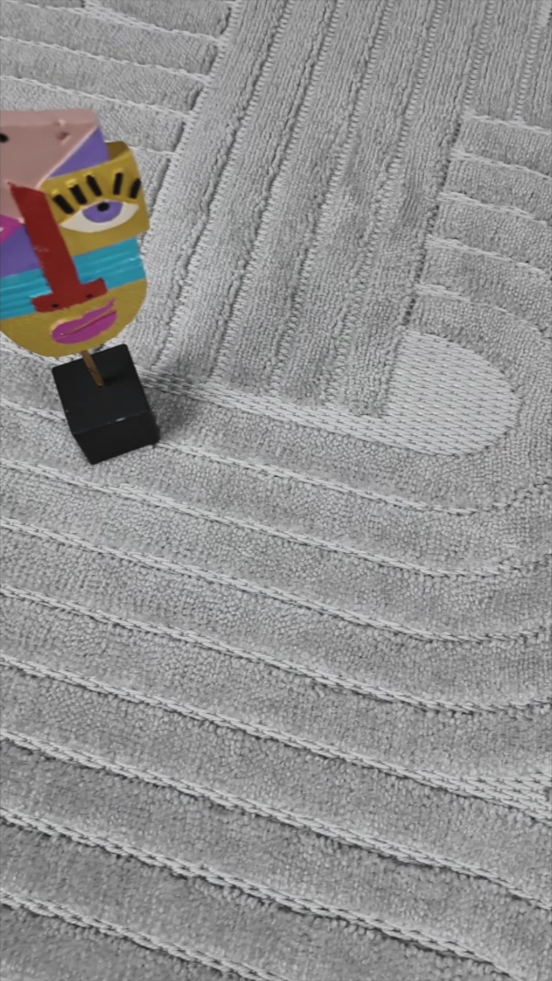 Zena 723 Gri Yumuşak Tuşeli Pamuk Tabanlı Bohem Şönil Halı