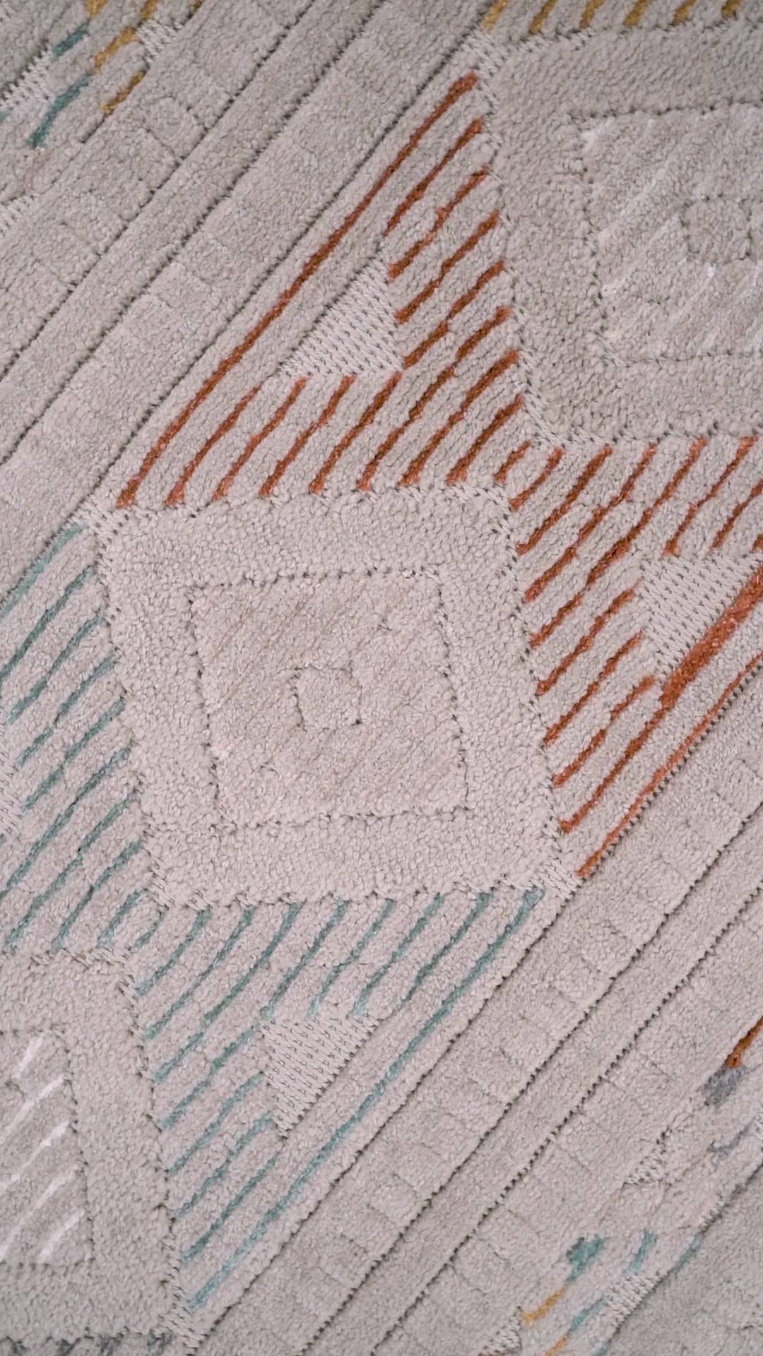 Lizbon 845 Renkli Gri Geometrik Kesme Halı