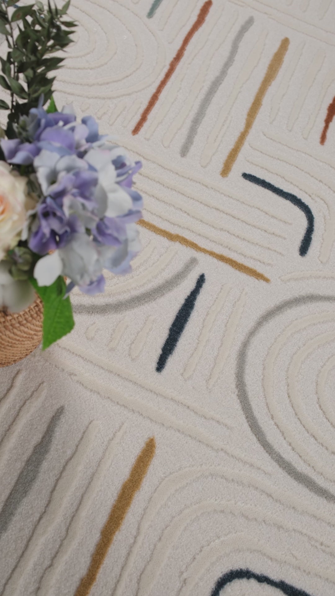 Maya 943 Renkli İskandinav Yumuşak Geometrik Kesme Halı